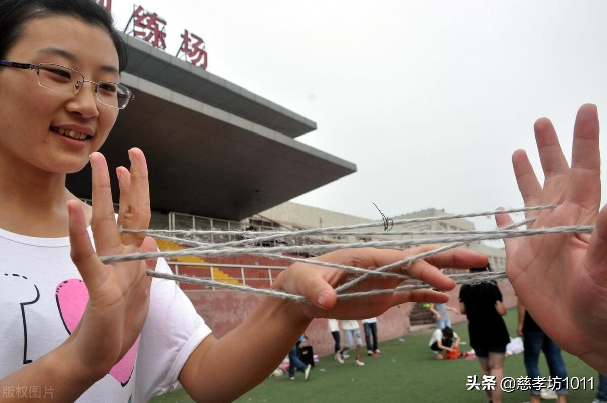 你玩的游戲_玩游戲手機屏幕變暗_玩游戲充的錢怎么能要回來