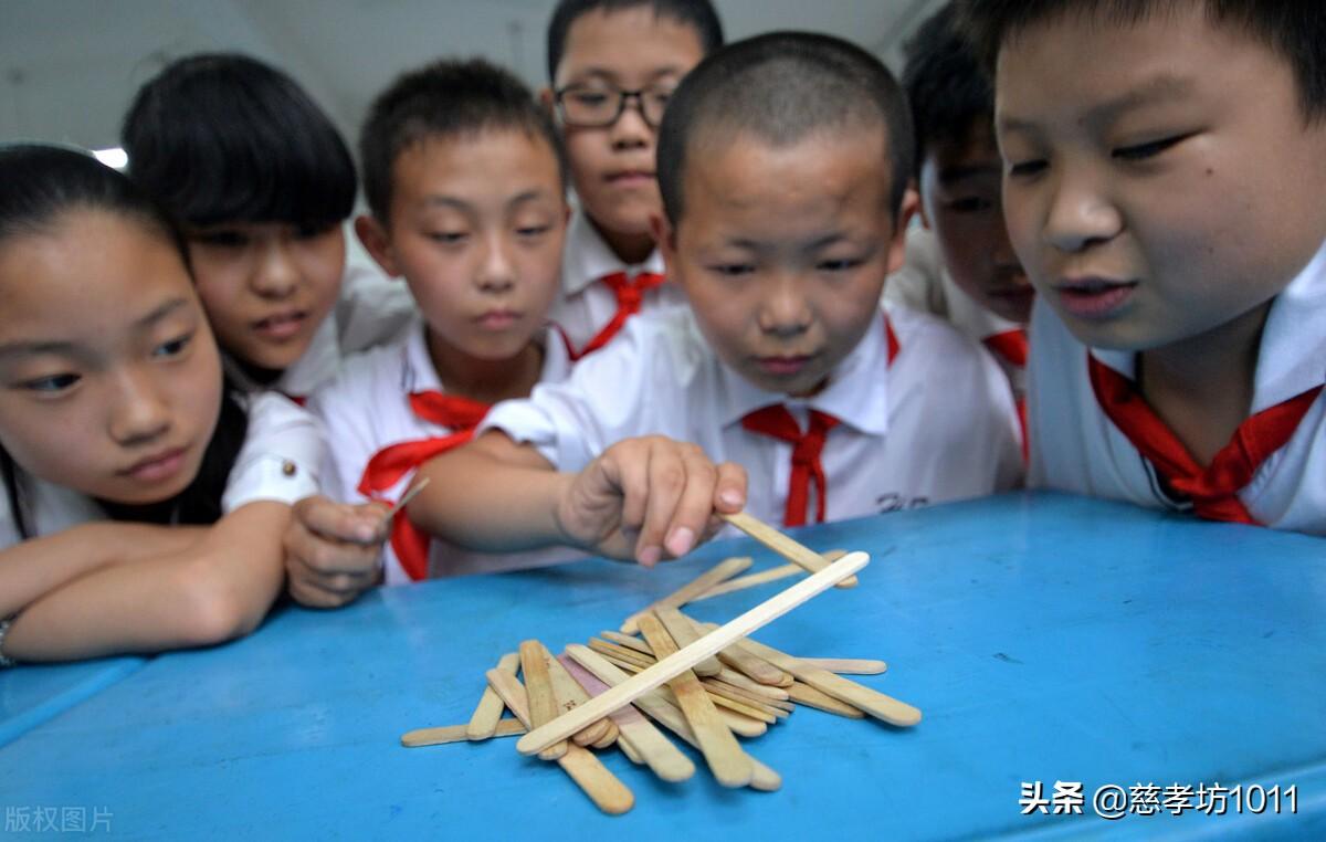 玩游戲手機屏幕變暗_你玩的游戲_玩游戲充的錢怎么能要回來